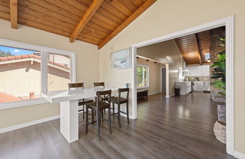 Avalon House | 373EW: Hilltop House with incredible harbor/ocean views with cart.