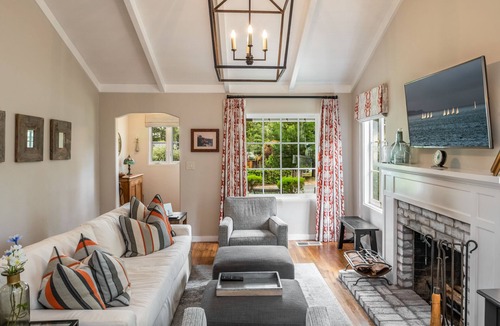 Northeast Carmel House | 3806 La Belle Vie - Close to Dining, Shopping, Galleries and the Beach!