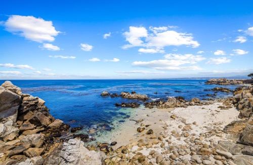 Pacific Grove Apartment | 3965 Marine Gardens Duplex