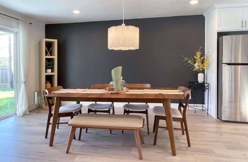 Arden-Arcade House | 3BR/2BA Modern & spacious home close to the River