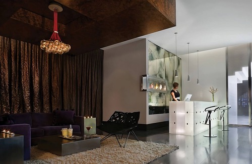 Gaslamp Quarter Hotel | 4 Suites at Hard Rock Hotel San Diego, Sun And Music at Rooftop Pool!