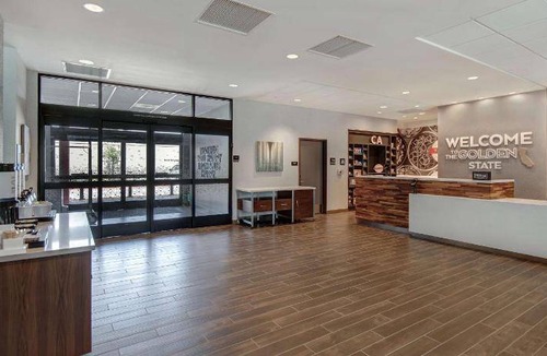 Sunnyvale Hotel | 42 m² Hotel ∙ 127 guests