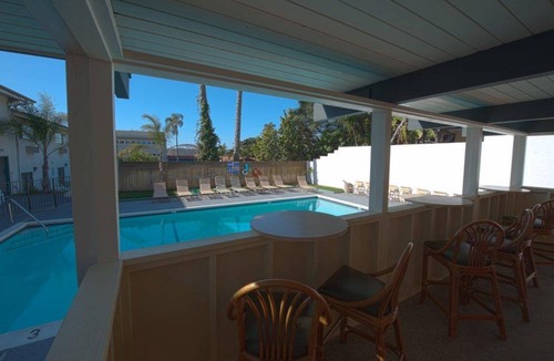 Upper East Hotel | 42 m² Motel ∙ 2 bedrooms ∙ 6 guests