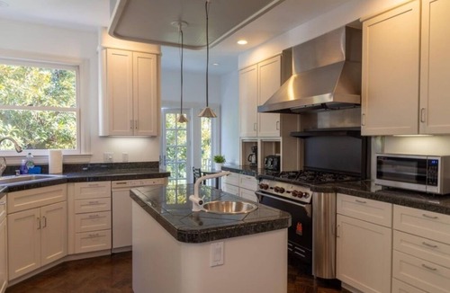 Marina District House | 5 bedroom SF dream home with ocean and Golden Gate Bridge views