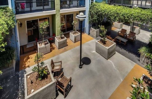 East Village Apartment | 5 Star Boho-Chic apt with parking Gaslamp downtown San Diego. GLAMOROUS! 5207418