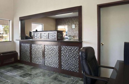 Rocklin Hotel | 50 m² Hotel ∙ 127 guests