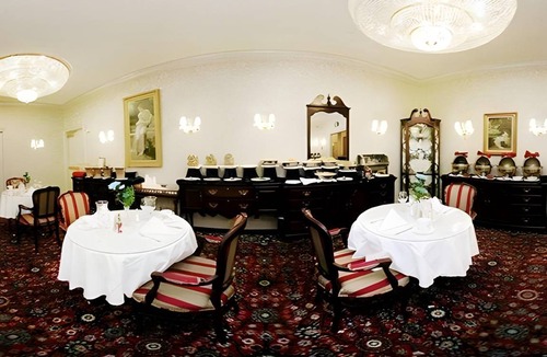 Cambrian Hotel | 52 m² Hotel ∙ 10 guests