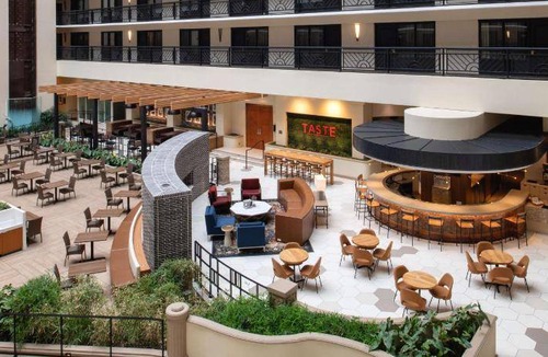 The East Side Hotel | 54 m² Hotel ∙ 2 bedrooms ∙ 127 guests