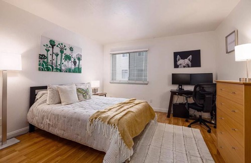 Oakland Ave - Harrison St Condo | 57 m² Condo ∙ 1 bedroom ∙ 1 guest