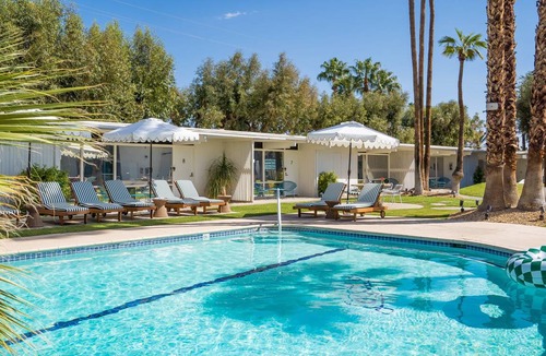 Desert Park Estates Hotel | 594 m² Hotel ∙ 1 bedroom ∙ 2 guests