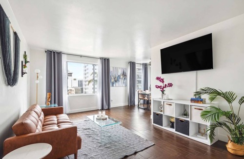 East Village Apartment | 60 m² Apartment ∙ 1 bedroom ∙ 2 guests
