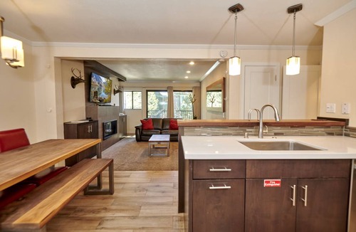 Mammoth Lakes Condo | 63 m² Condo ∙ 1 bedroom ∙ 4 guests