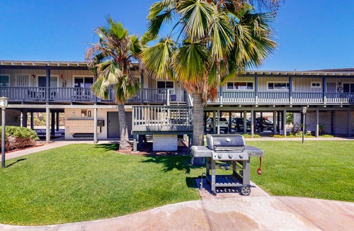 Carlsbad Village Condo | 65 m² Condo ∙ 1 bedroom ∙ 3 guests