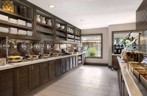 Pleasanton Hotel | 66 m² Hotel ∙ 127 guests