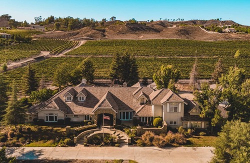 Temecula Villa | 683 m² Villa ∙ 8 bedrooms ∙ 10 guests