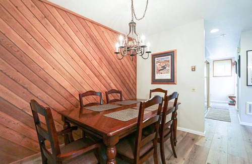 Mammoth Lakes Condo | 81 m² Condo ∙ 1 bedroom ∙ 4 guests