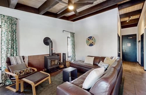 Alpine Meadows Condo | 81 m² Condo ∙ 2 bedrooms ∙ 4 guests