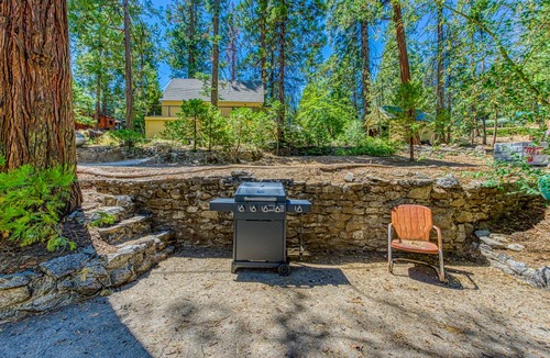 West Village Cabin | 92 m² Cabin ∙ 2 bedrooms ∙ 6 guests