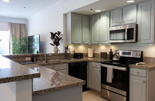 West Hollywood Apartment | 93 m² Apartment ∙ 2 bedrooms ∙ 4 guests