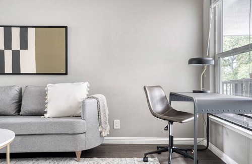 Central San Mateo Apartment | 93 m² Apartment ∙ 2 bedrooms ∙ 4 guests