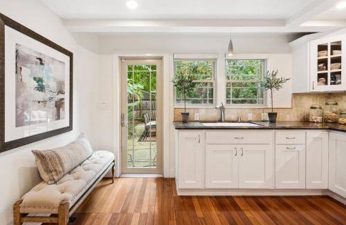 University South Bed & Breakfast | 93 m² Bed and breakfast ∙ 4 bedrooms ∙ 9 guests