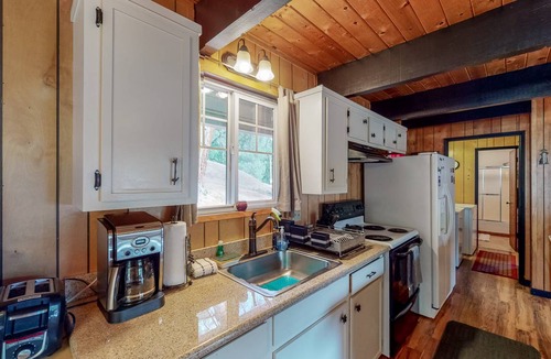 Groveland House | 94 m² House ∙ 2 bedrooms ∙ 6 guests