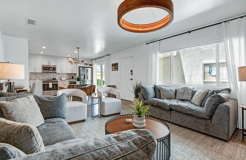 Palm Springs Condo | 95 m² Condo ∙ 2 bedrooms ∙ 4 guests