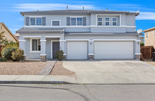 Victorville House | A 5-Bedroom Home in Victorville