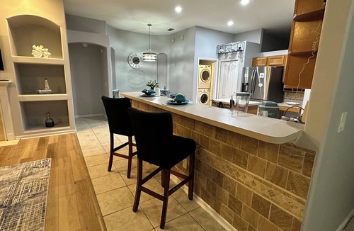 East Arlington House | A cozy retreat designed for comfort, relaxation, and effortless vacation living.