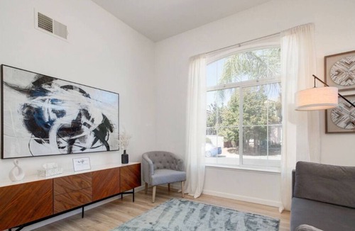 North Natomas House | A Peaceful home in a good Location /TRAVEL NURSES/ INSURANCE CLAIMS/TEMP HOUSING