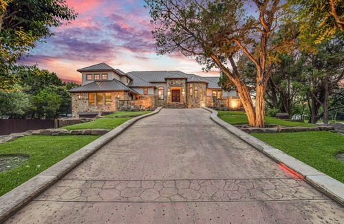 Lower Basin Lake Travis House | Above Sunset Point I Waterfront I Lake Travis I Pool&Spa I Game Room I Dock