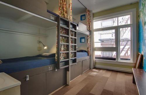Theater District Hostel | Adelaide Hostel