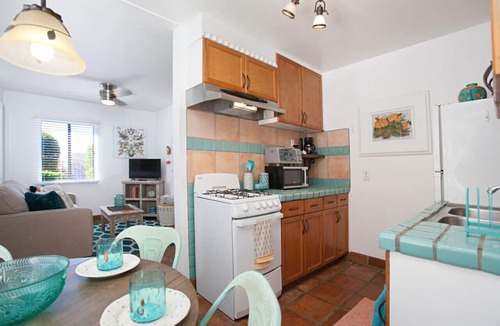 Old Town House | Air Concierge Old Town Charming Cottages 3