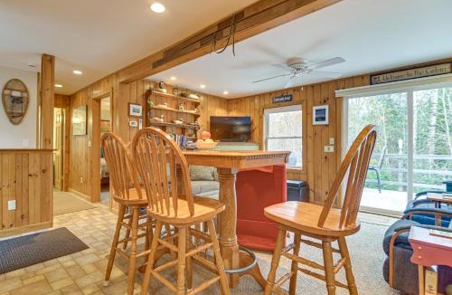 Carrabassett Valley House | Air-Conditioned Hideaway Near Sugarloaf Mountain