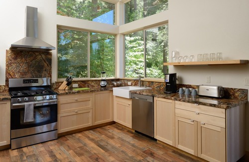 Yosemite West House | Alpenglow 2