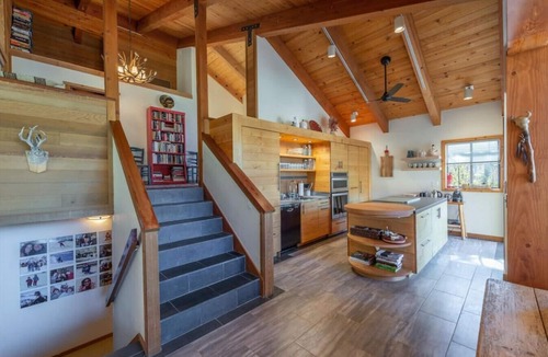 Alpine Meadows House | Alpine Meadows Beauty with 6 BR/6 BA