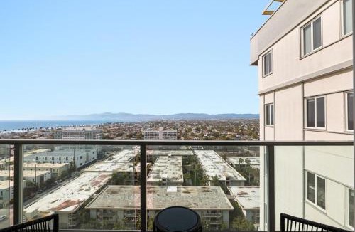Marina del Rey Apartment | Amber Tide - Bright 1BR Marina Gem Ocean View