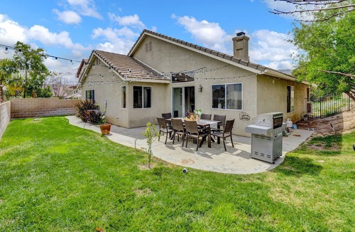 Stevenson Ranch House | An Beautiful Designed Home in LA Suburb For Family