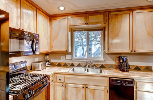 Oakhurst House | Anglers Rest