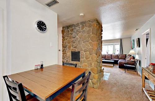 Tahoe Paradise House | Apache Adventures
