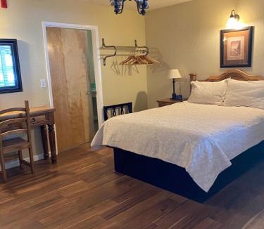 Glencoe Hotel | Arnold Meadowmont Lodge