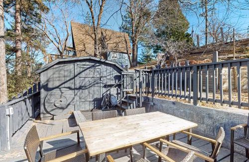 Crestline House | Arosa Pines
