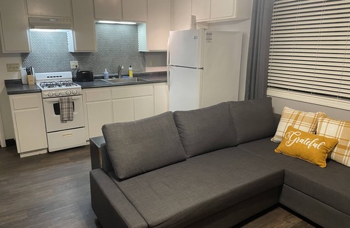 Cascade Cottage | Ashley’s Relaxing Private Hideaway - Recharge! Reconnect! @ I-5 exit 670