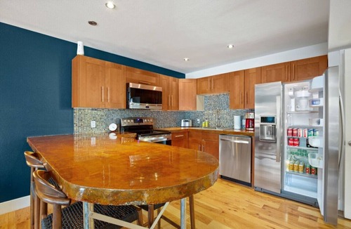 West End Condo | Austin Vibes - A Hip Downtown Condo