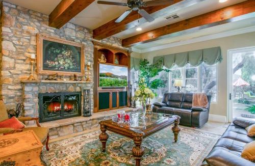 Murrieta House | Avenida De Arboles Oasis