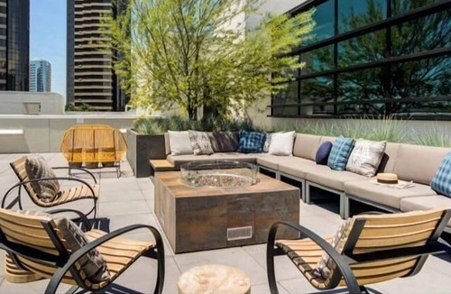 Pacific Terrace Apartment | Balboa Park 1 BR | Marina Park | Family friendly