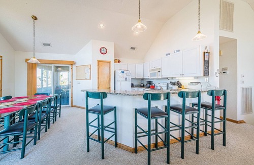 Carolina Dunes House | Banana Republic - Duck, Carolina Dunes, 200 Yds to Beach, Pool, Hot Tub, Ocean View
