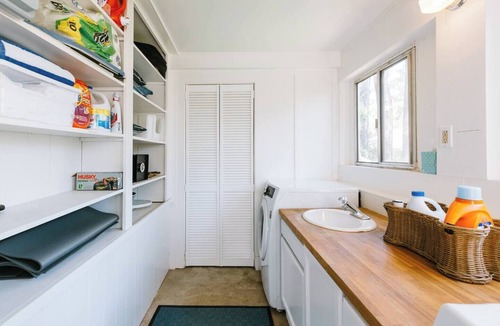 Golden Rectangle House | Barefoot Comfort in Carmel - Steps to Town & Beach