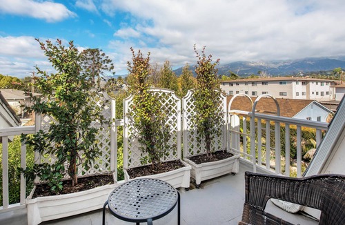 Oak Park Bed & Breakfast | Bath Street Inn B & B, Santa Barbara