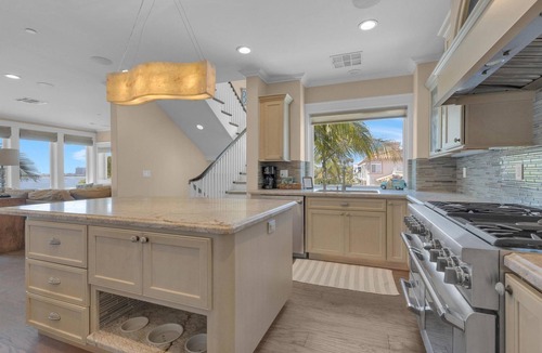 Crown Point House | Bayfront 4BD Home- Rooftop Deck w/Hot Tub & BBQ!